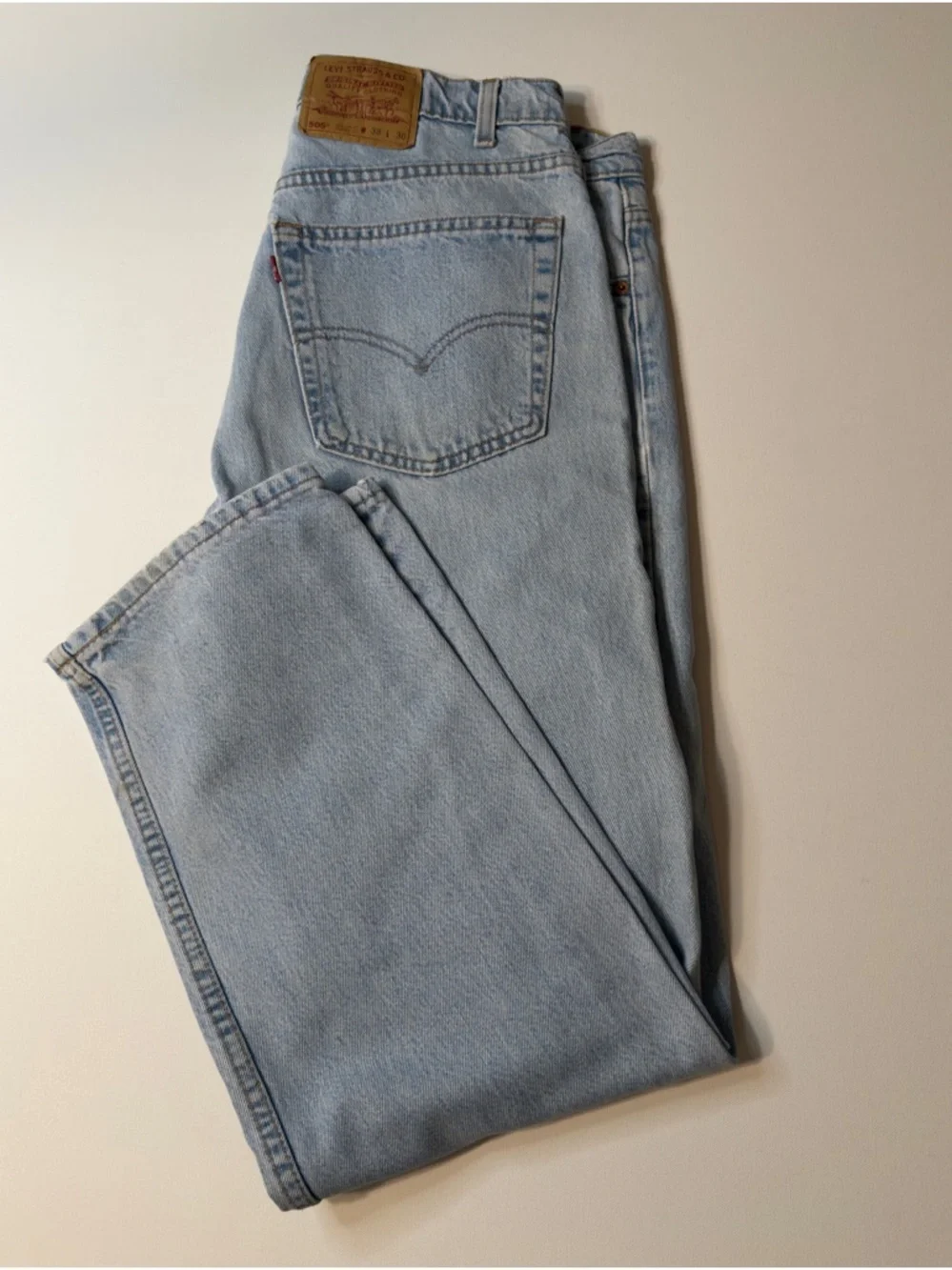 EUC Levi's 505 Men's Light Blue Denim Jeans Classic Straight Fit 38x30 (KB5)